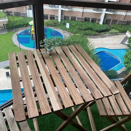 Le 10 The Radiance Manila Bay Aparthotel Пасай Екстериор снимка